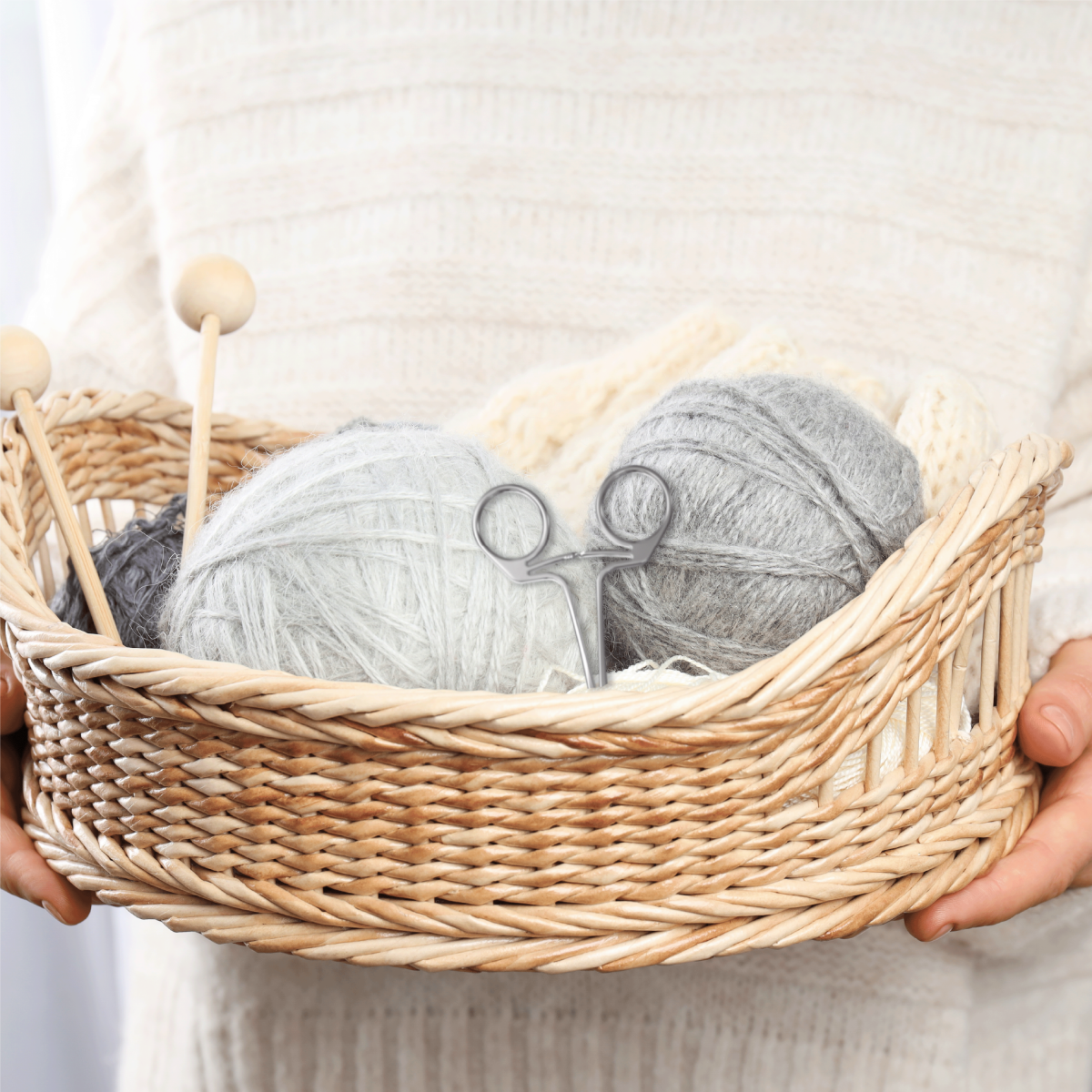 Whether you're right or left-handed Ambidex hemostats can help with all your sewing needs.